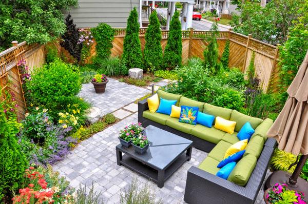 Hardscaping 101: Building a Backyard That Stands Out